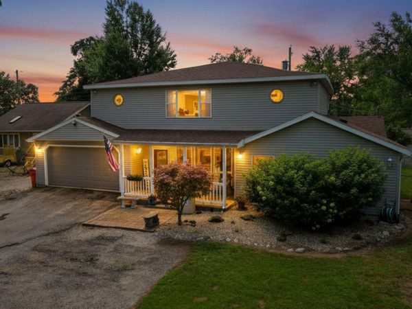 11760 W Lookout Drive, Monticello, IN 47960