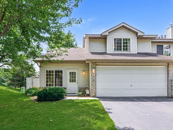 2795 Ranchview Lane N, Unit 12, Plymouth, MN 55447