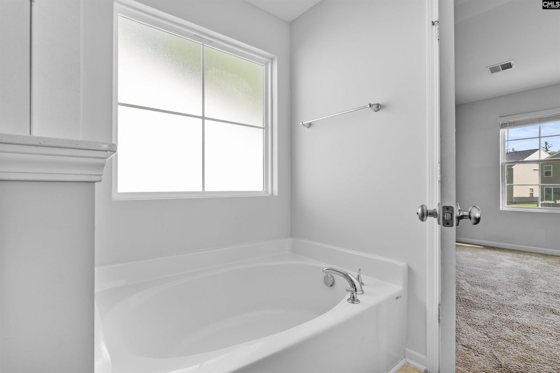 434 Keeble Drive  Photo 14