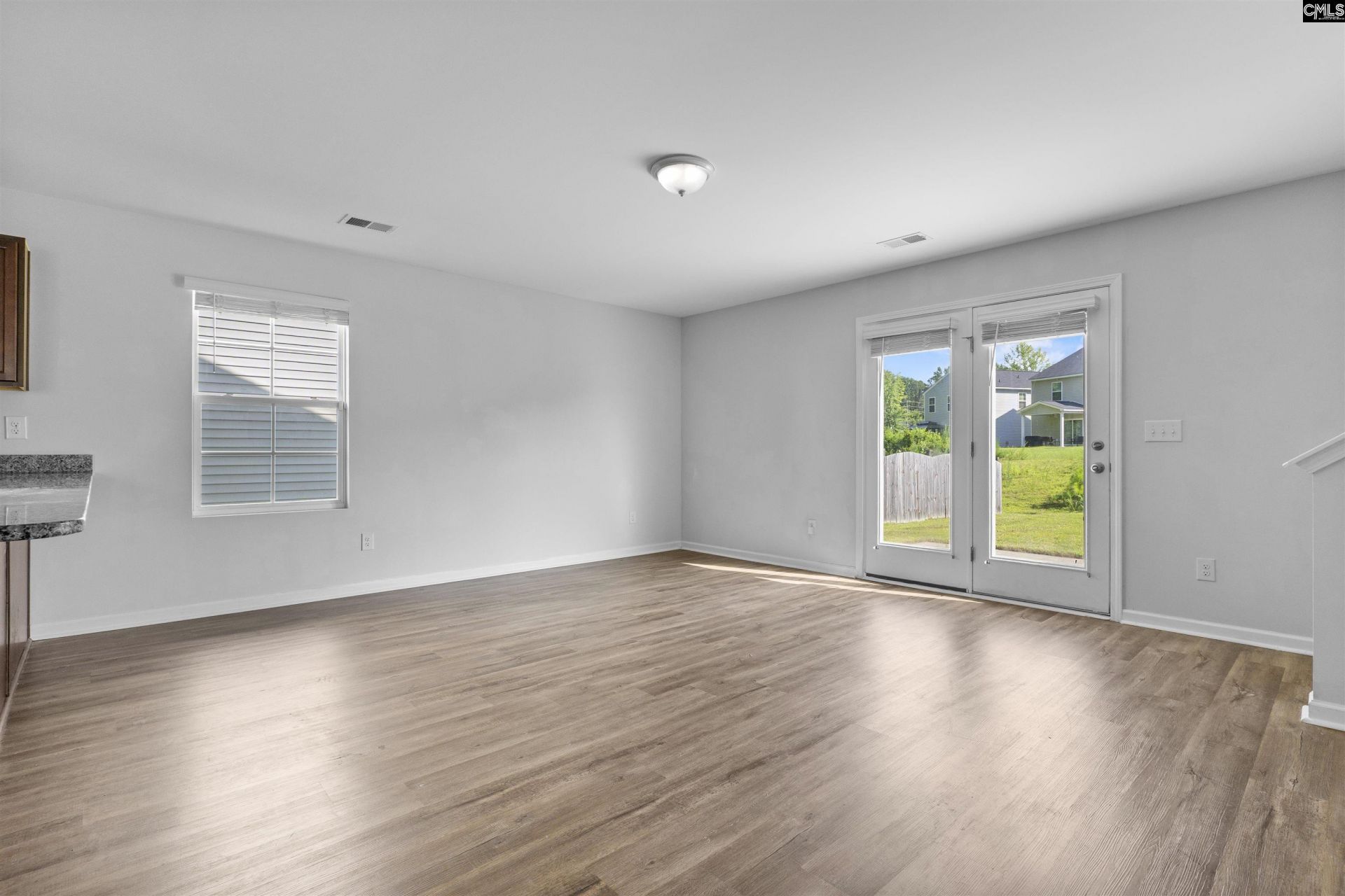 434 Keeble Drive  Photo 8