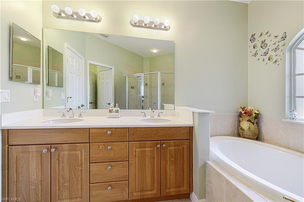 5600 Chelsey Ln , Unit 201, Fort Myers, FL 33912 Photo
