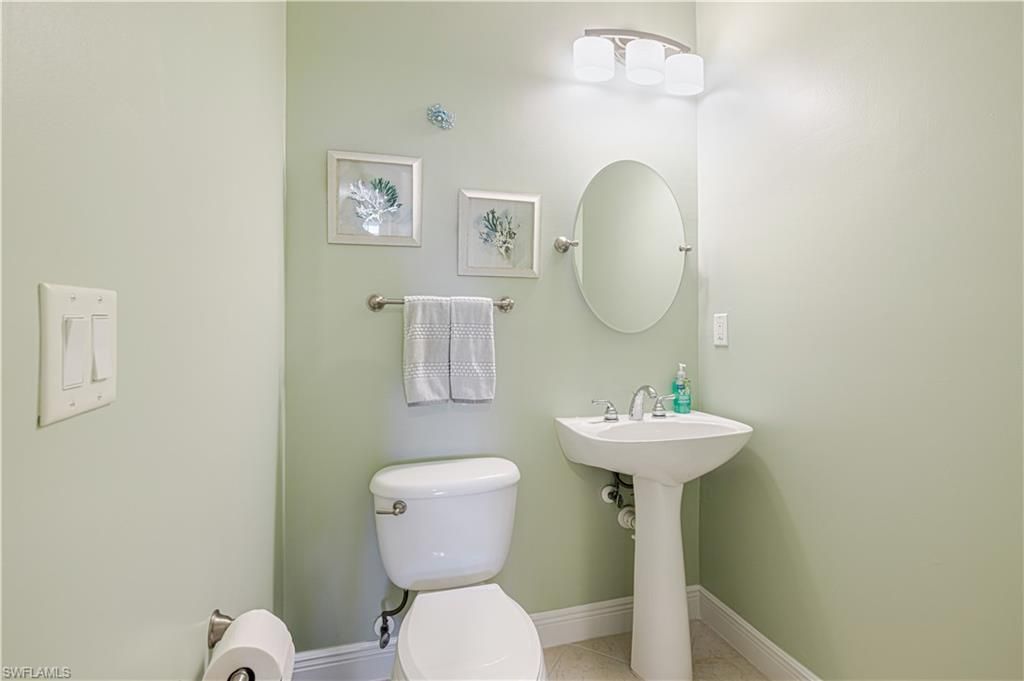 5600 Chelsey Ln , Unit 201, Fort Myers, FL 33912 Photo