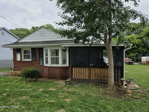 1514 Brown Ave, Jefferson City, TN 37760
