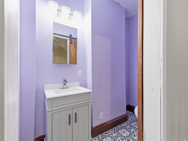 62-64 E Welch Avenue, Columbus, OH 43207 Photo 28