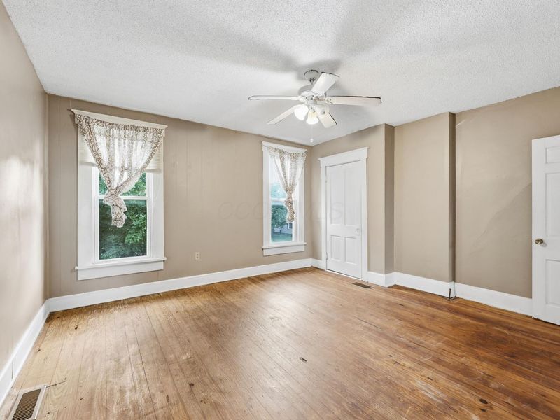 62-64 E Welch Avenue, Columbus, OH 43207 Photo 29