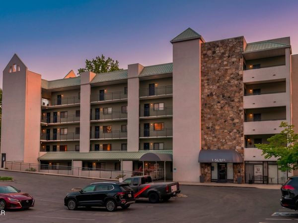 354 E Holly Ridge Road , UNIT 401, Gatlinburg, TN 37738