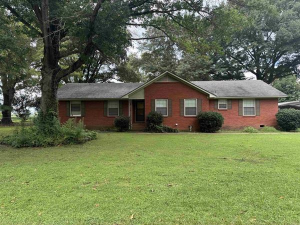 98 Lee Road 306 Road, Marianna, AR 72360