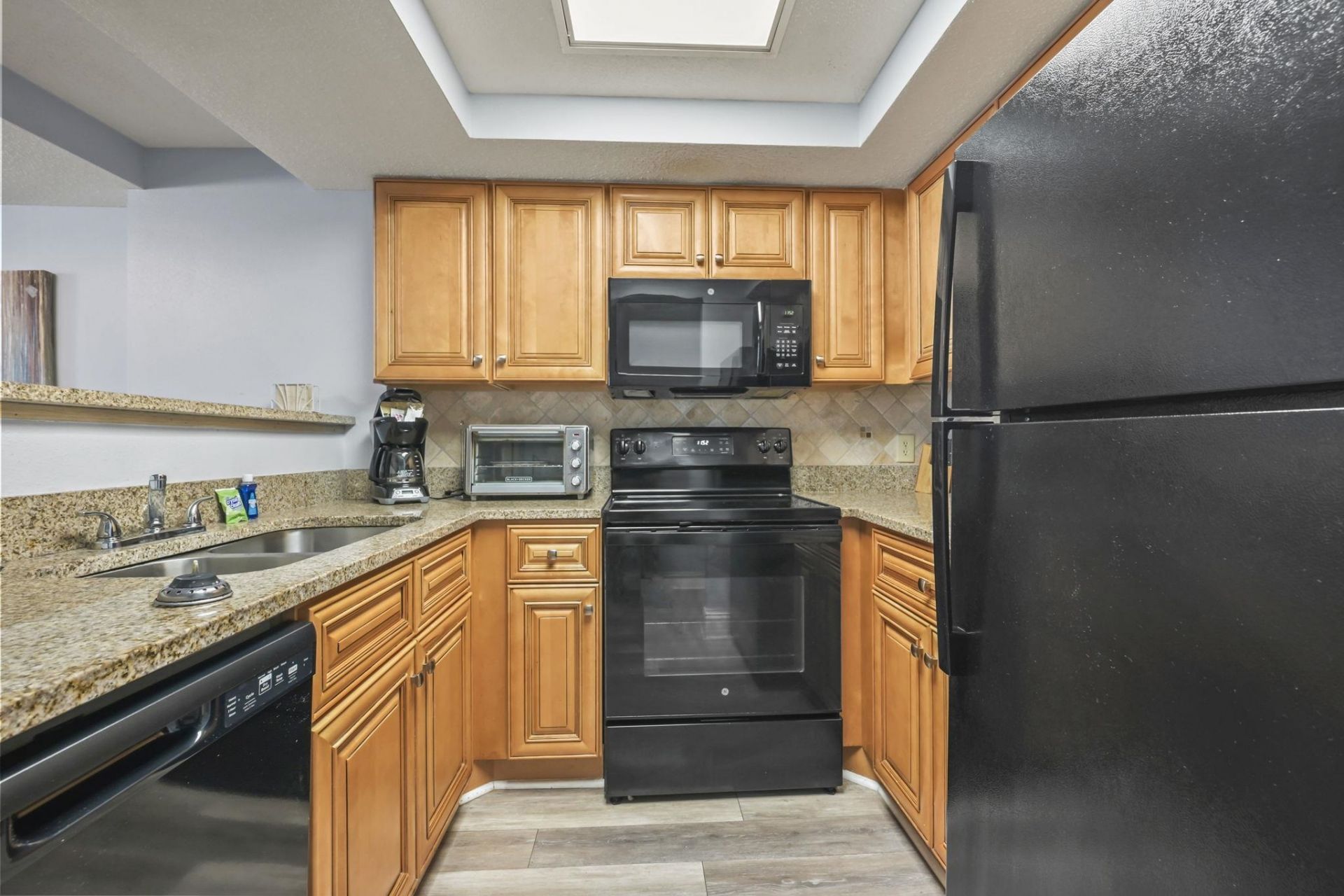 5308 Ocean Blvd. N Photo 9