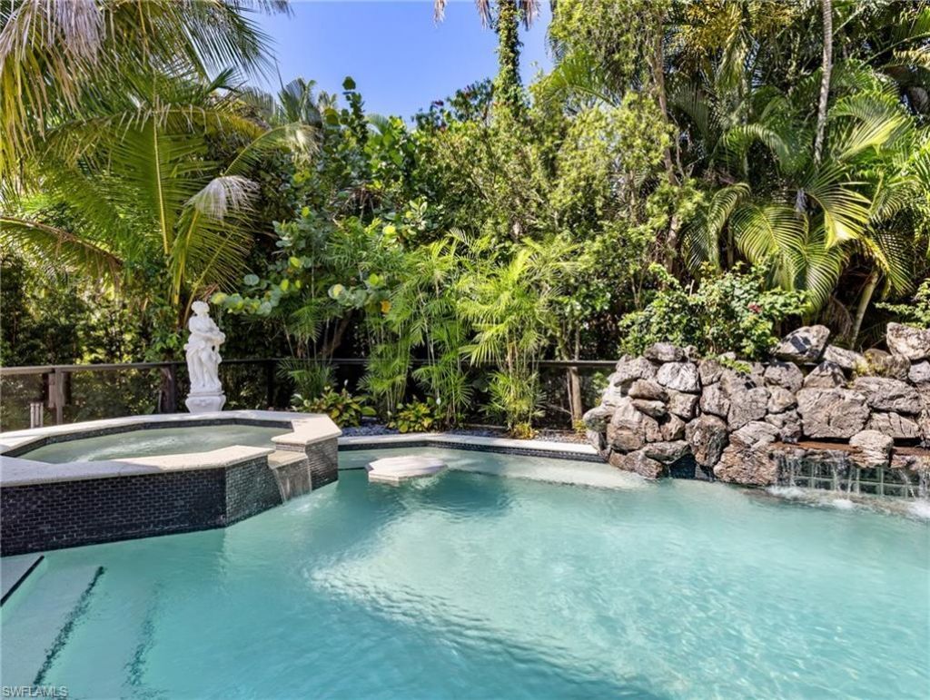 14500 Ocean Bluff Dr, Fort Myers, FL 33908 Photo
