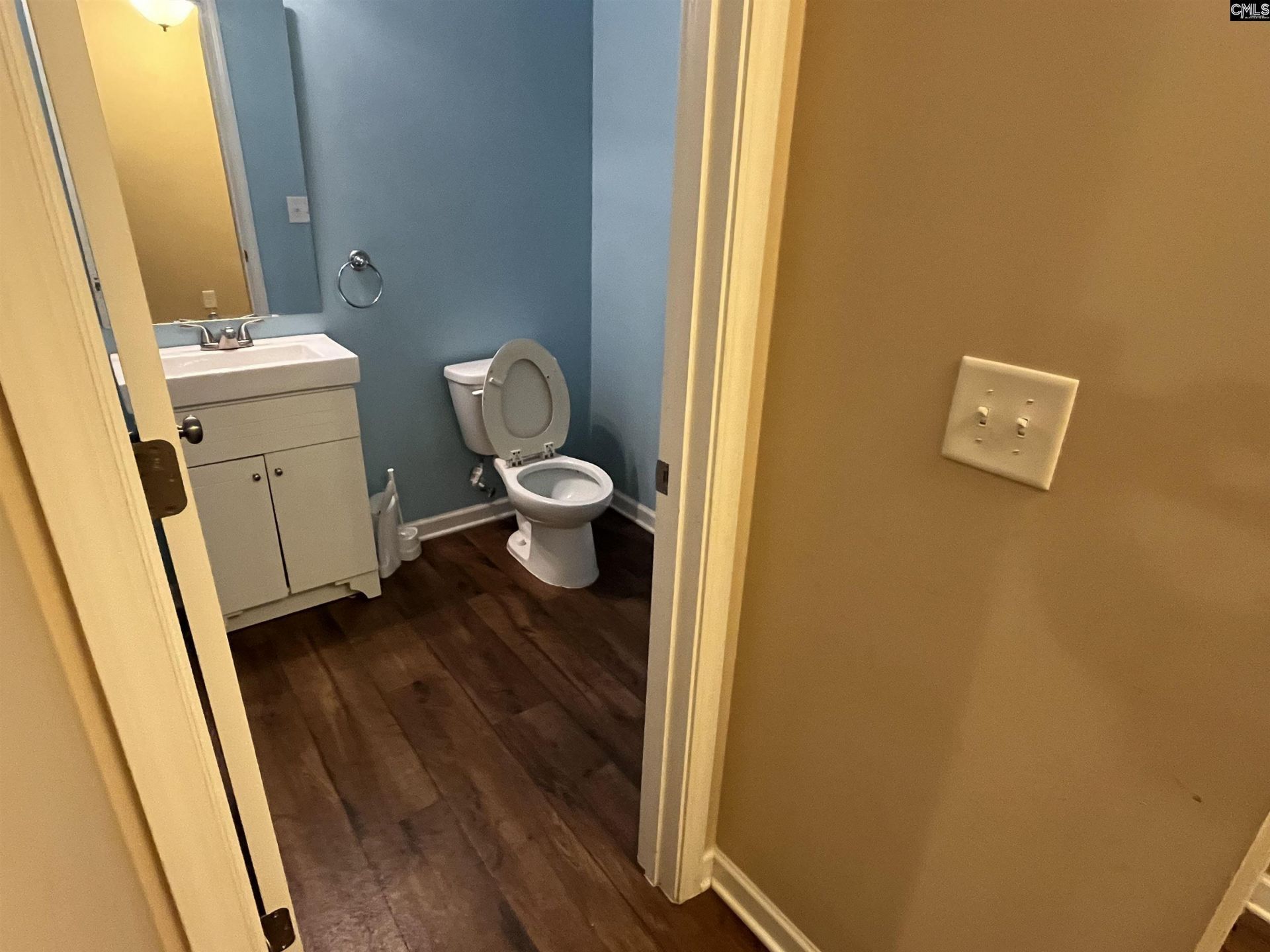 965 Cormier Drive  Photo 6