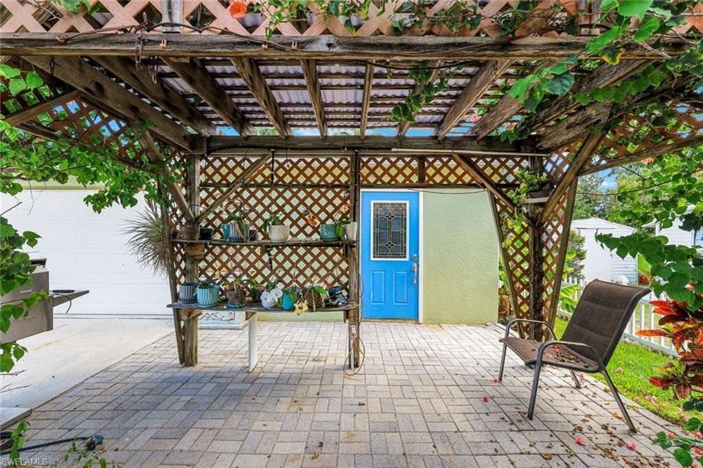 2385 Sunset Ave , Naples, FL 34112 Photo