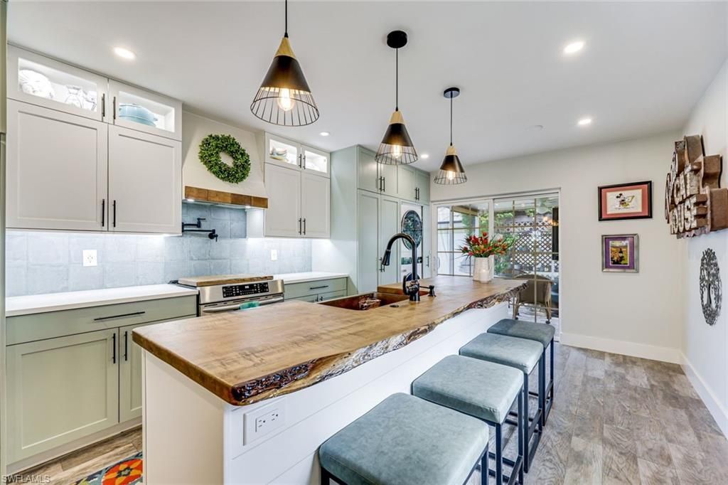 2385 Sunset Ave , Naples, FL 34112 Photo