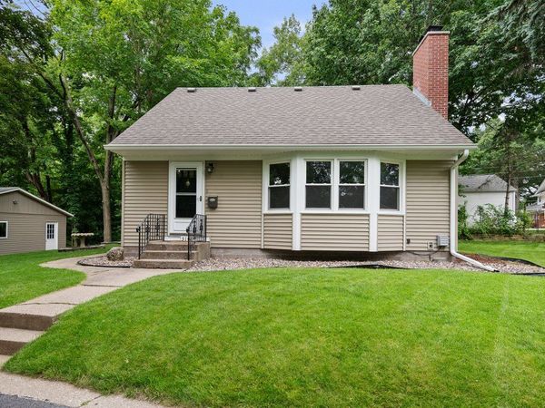 3108 12th Avenue , Moline, IL 61265