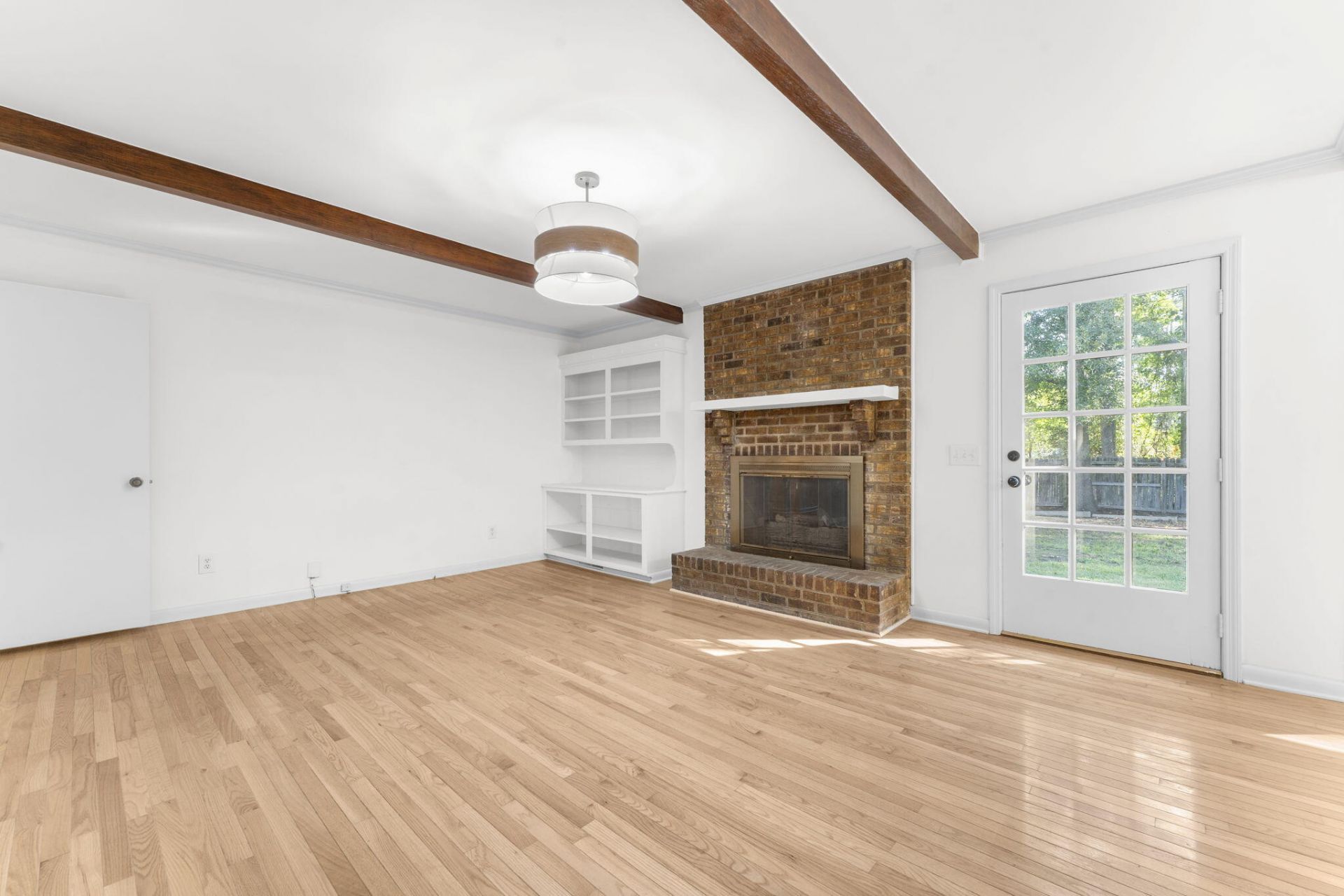 203 Stratford Drive Photo 15