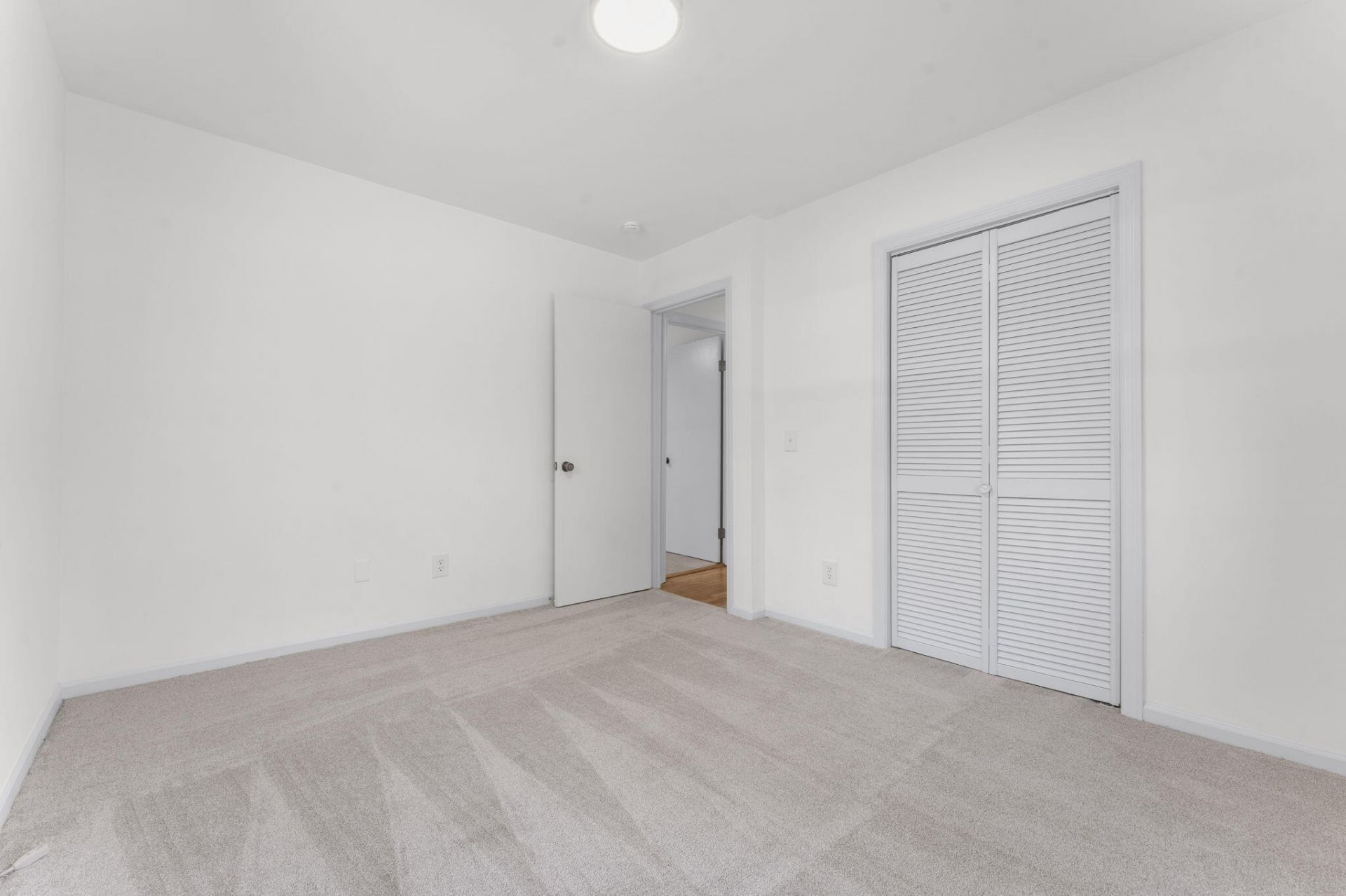 203 Stratford Drive Photo 30