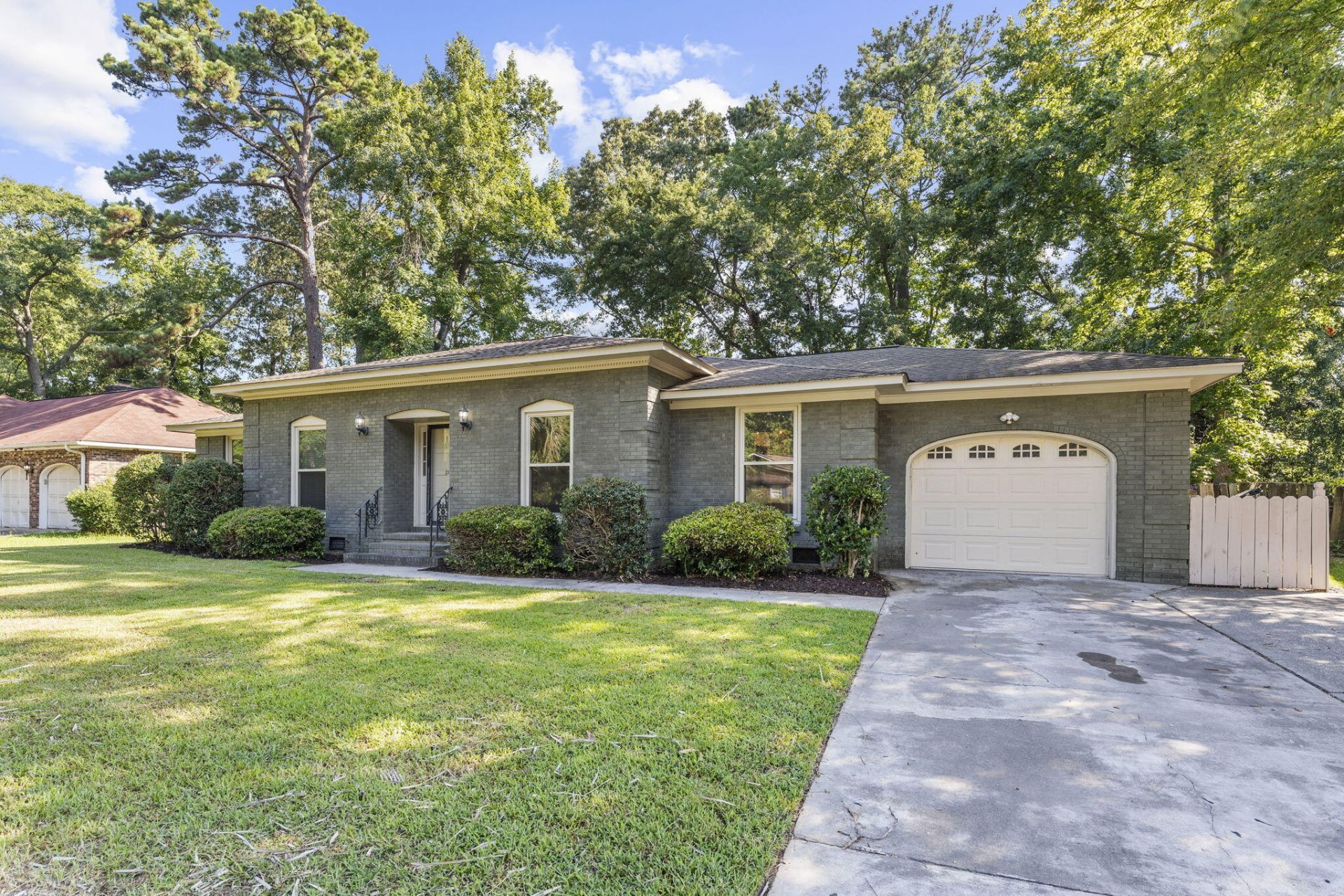 203 Stratford Drive Photo 42