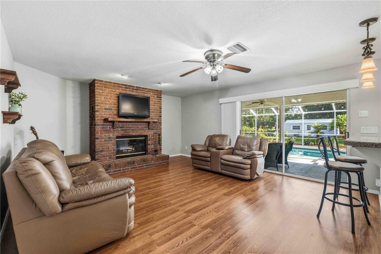 9308 65th Avenue E, Bradenton, FL 34202 Photo