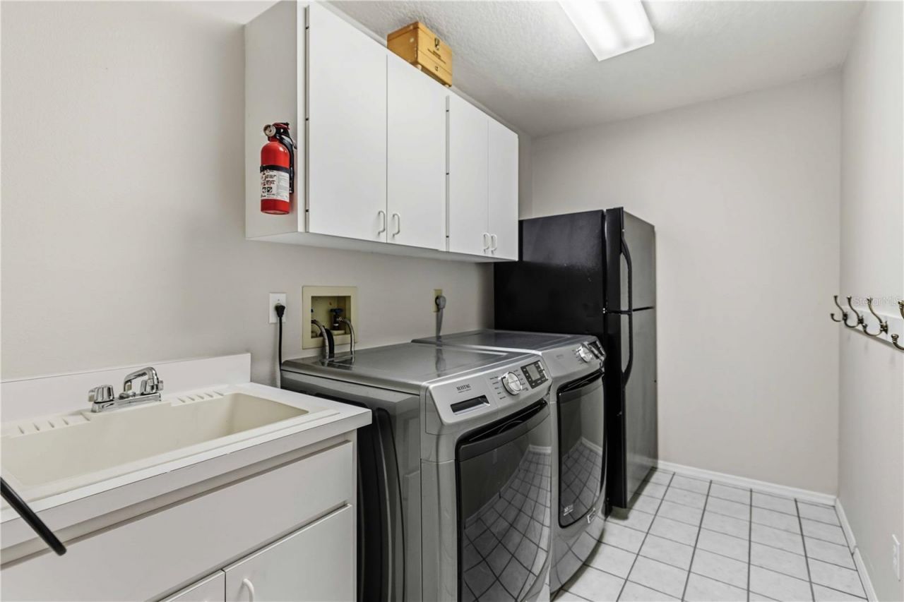 9308 65th Avenue E, Bradenton, FL 34202 Photo