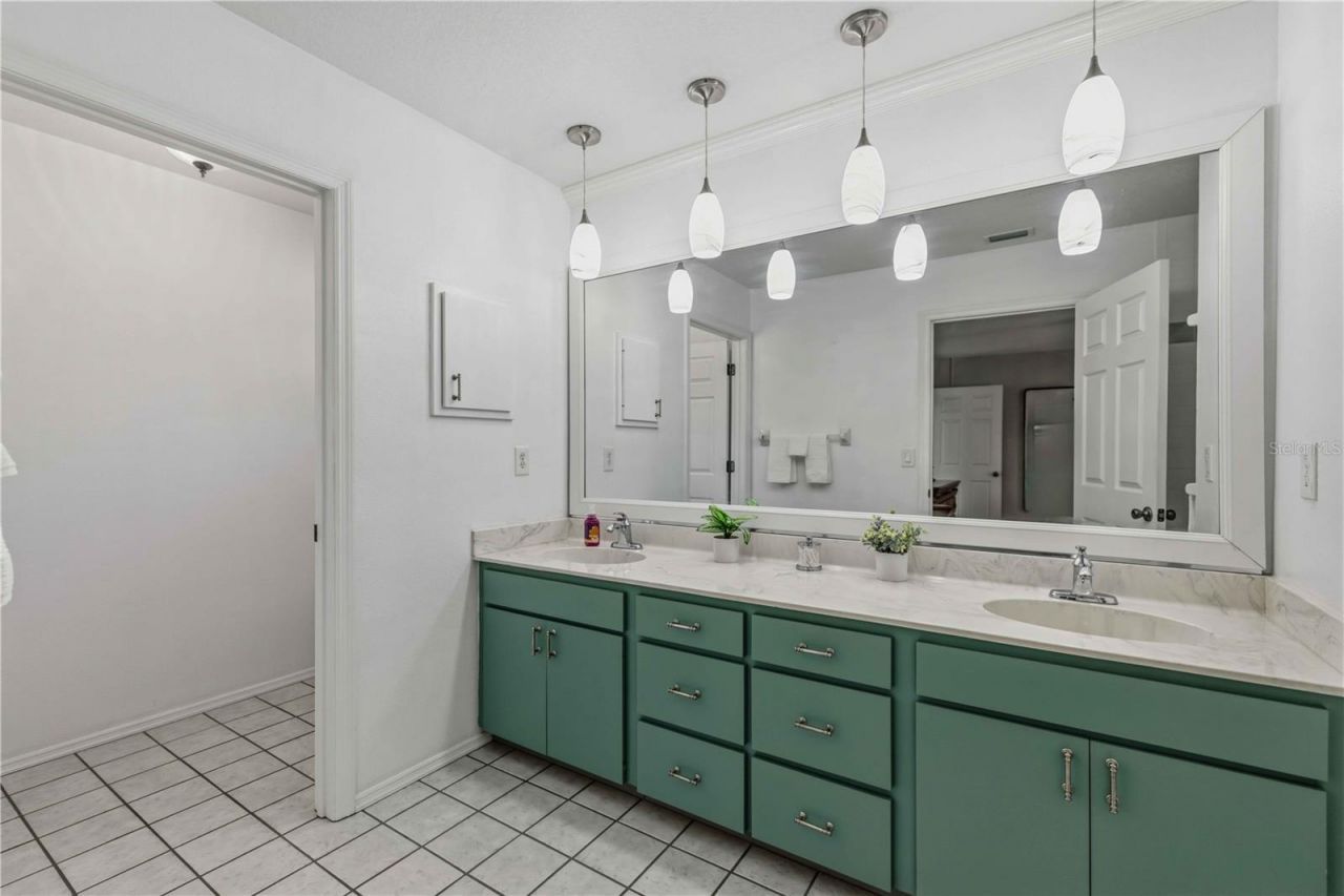 9308 65th Avenue E, Bradenton, FL 34202 Photo