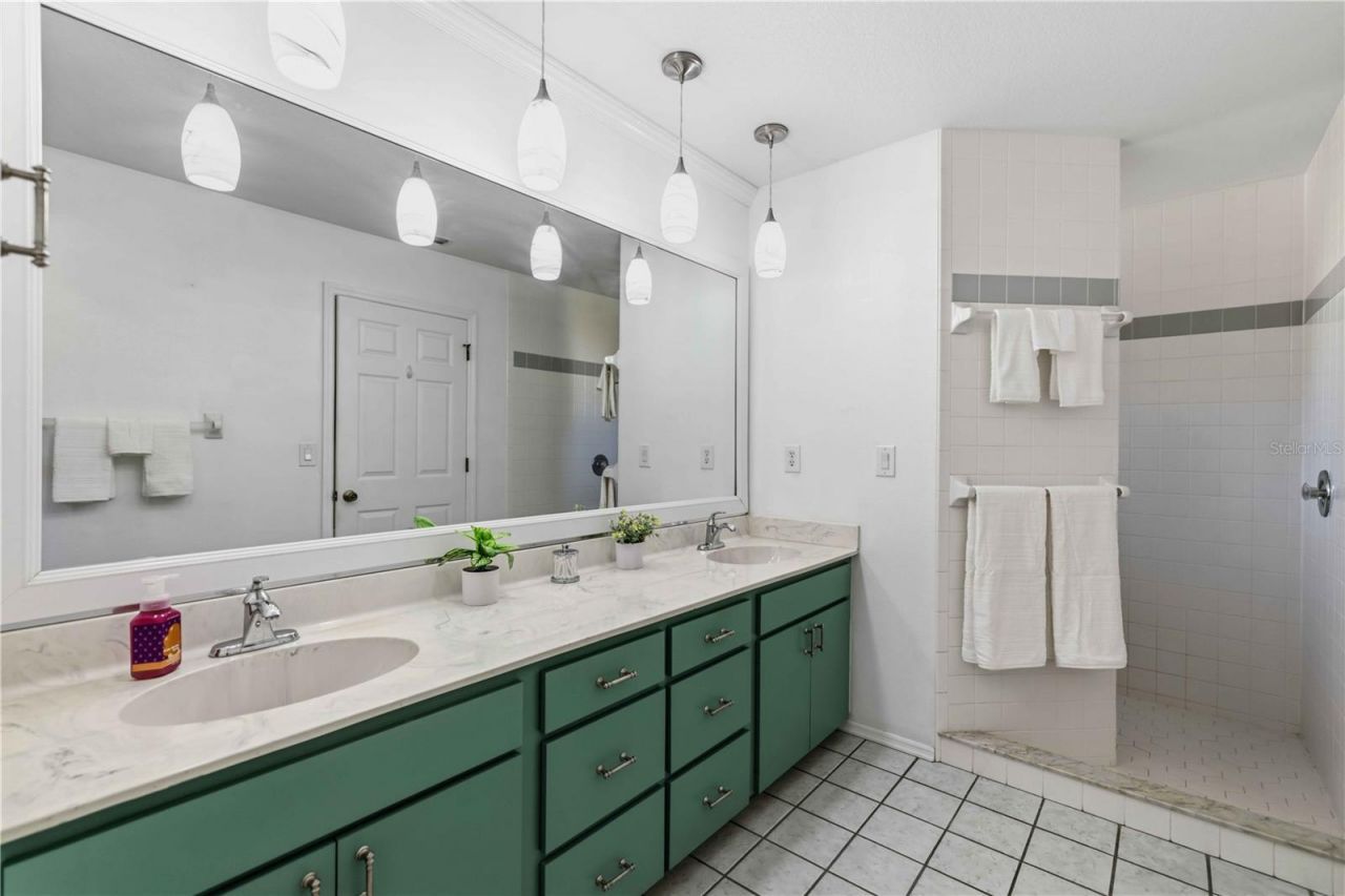 9308 65th Avenue E, Bradenton, FL 34202 Photo
