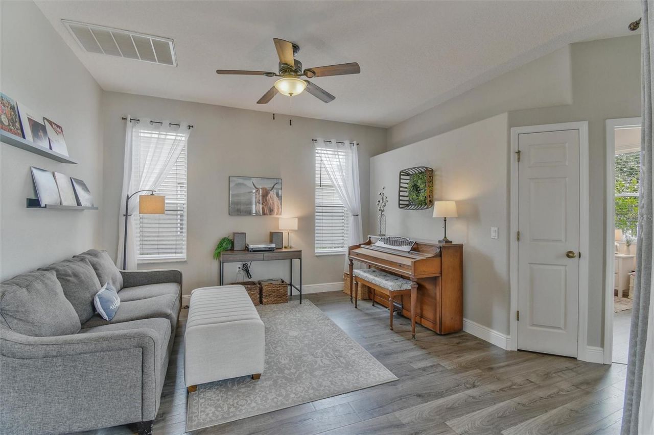 8706 Linebrook Drive, Trinity, FL 34655 Photo