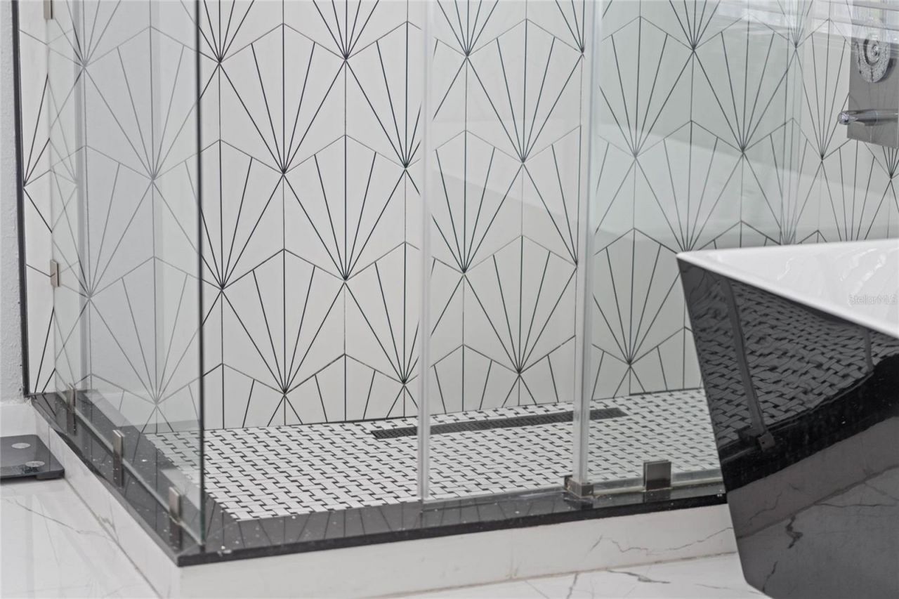 6607 Whispering Pines Road, Orlando, FL 32824 Photo