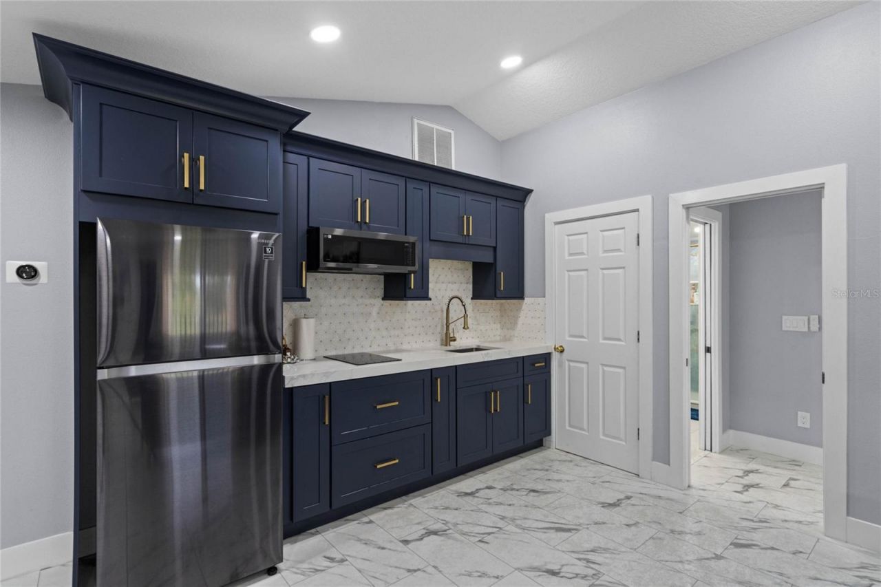 6607 Whispering Pines Road, Orlando, FL 32824 Photo