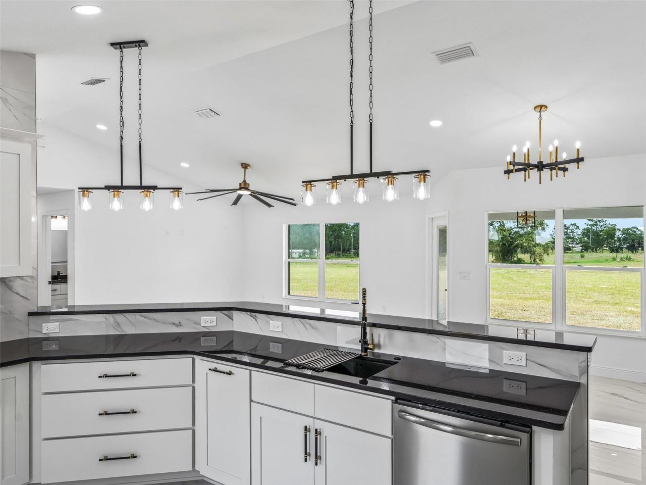 14461 SE 80th Street , Morriston, FL 32668 Photo