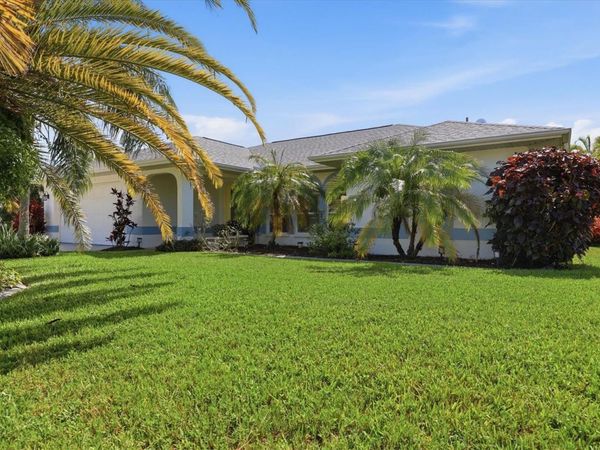 5981 MARIGOLD ROAD , VENICE, FL 34293