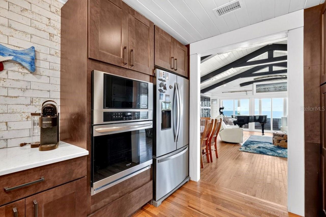 6118 S Atlantic Avenue, New Smyrna Beach, FL 32169 Photo