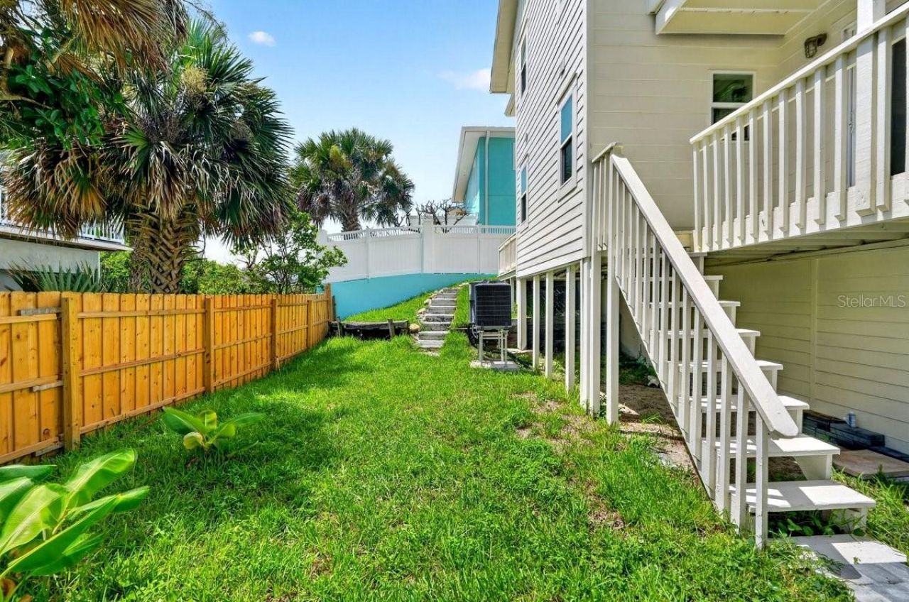 6118 S Atlantic Avenue, New Smyrna Beach, FL 32169 Photo