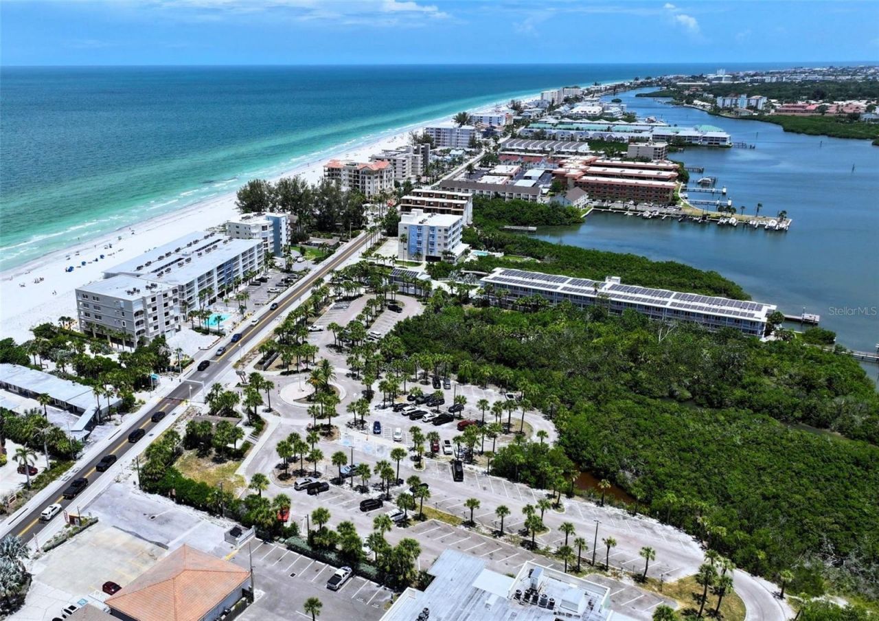 19610 Gulf Boulevard , Unit 206, Indian Rocks Beach, FL 33785 Photo