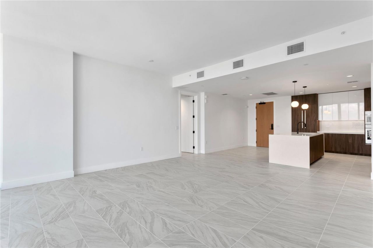 777 3rd Avenue N, Unit 1204, Saint Petersburg, FL 33701 Photo