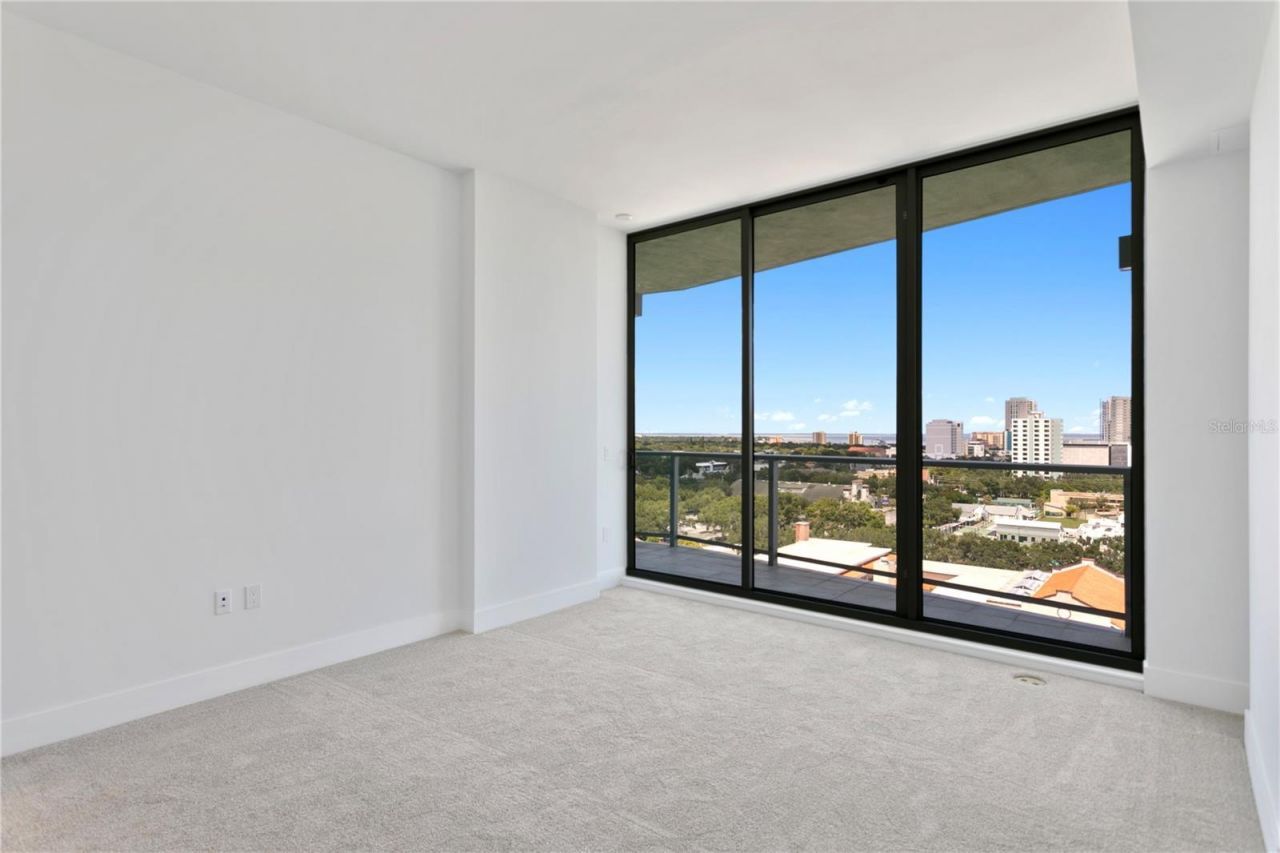 777 3rd Avenue N, Unit 1204, Saint Petersburg, FL 33701 Photo