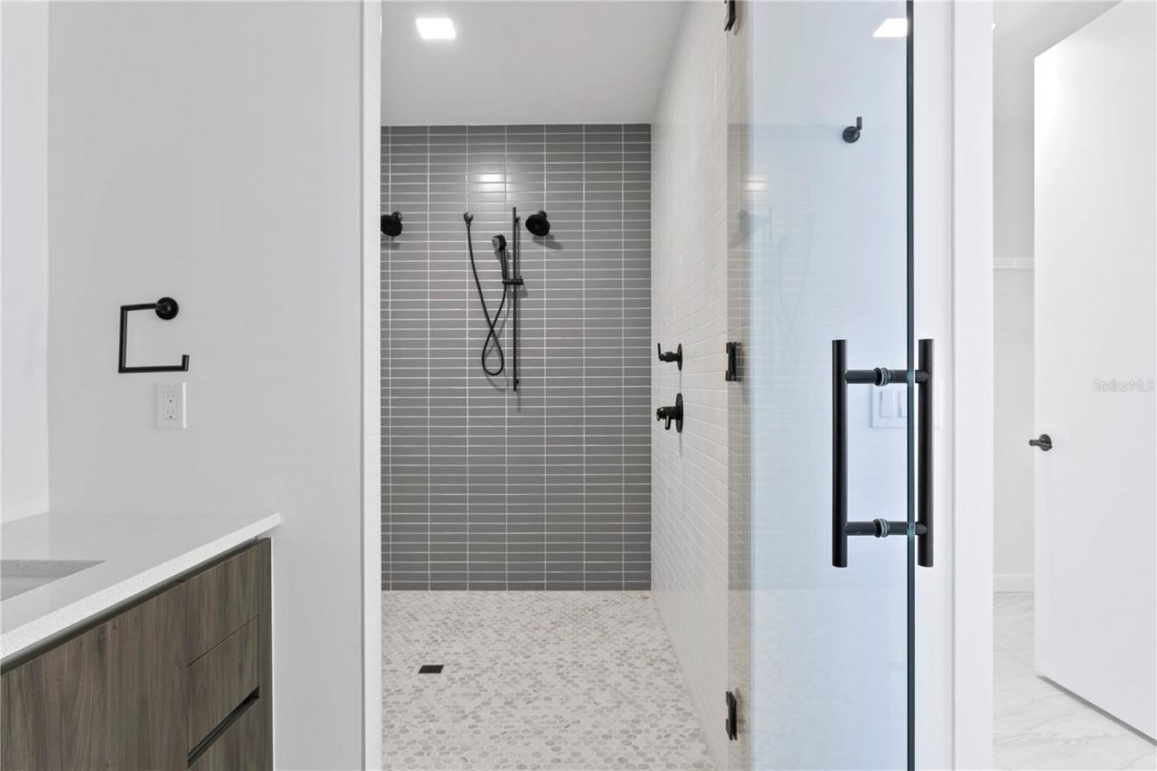777 3rd Avenue N, Unit 1204, Saint Petersburg, FL 33701 Photo