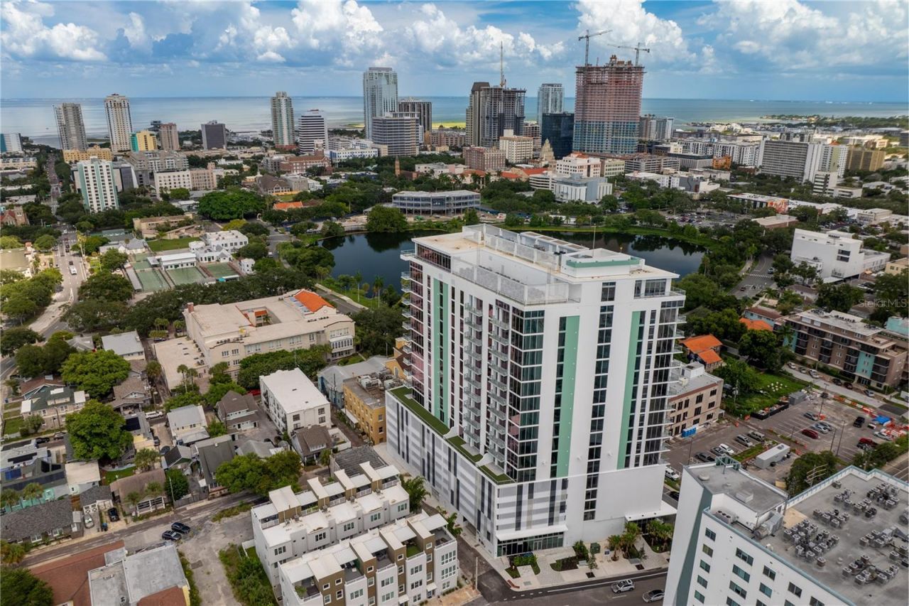 777 3rd Avenue N, Unit 1204, Saint Petersburg, FL 33701 Photo