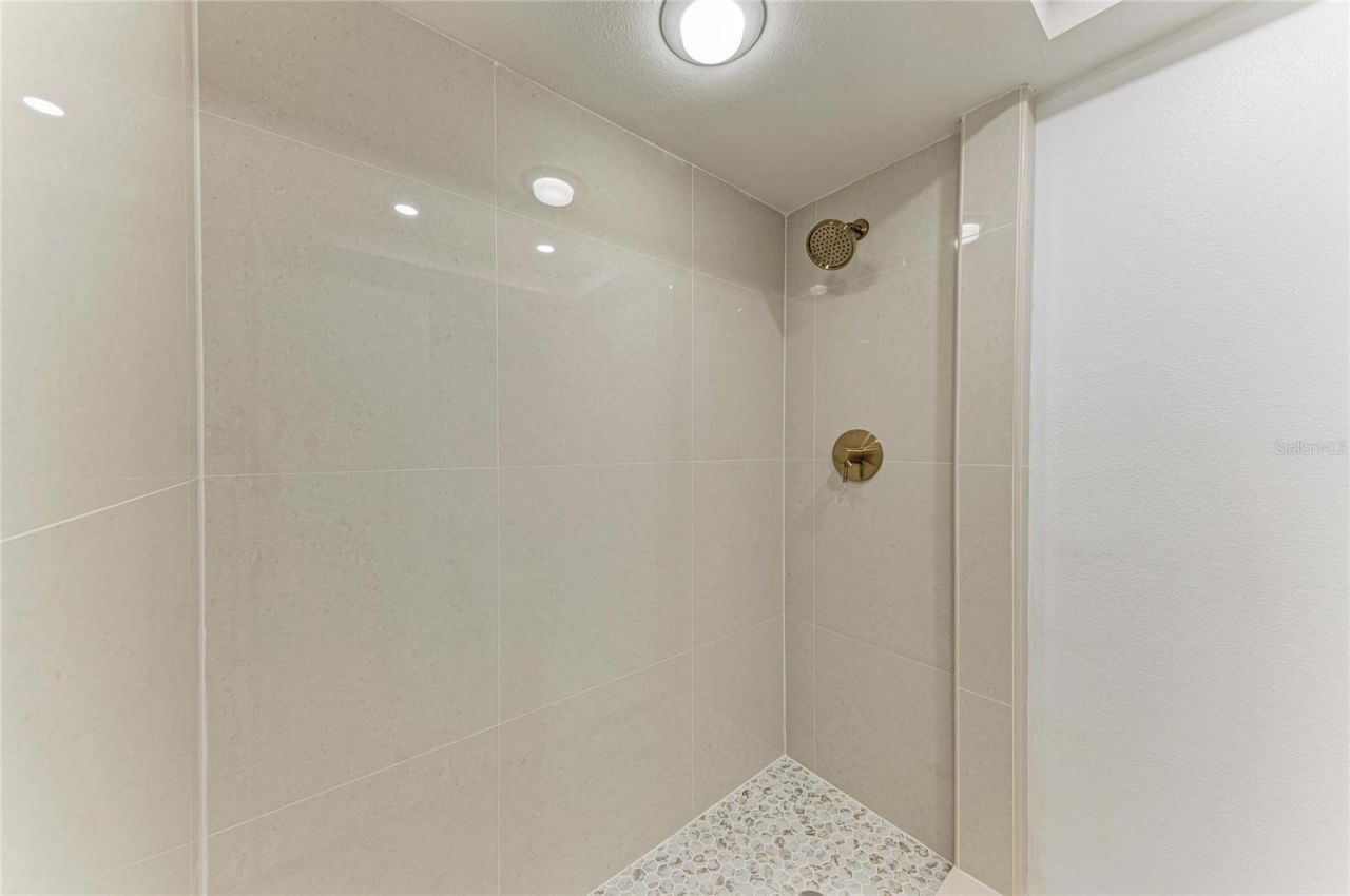 1510 1st Avenue W, Unit 503, Bradenton, FL 34205 Photo