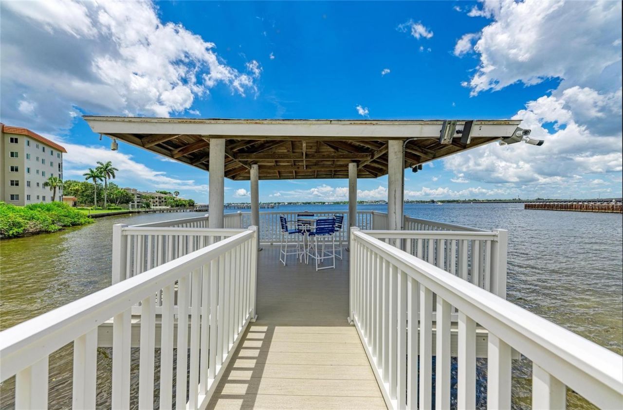 1510 1st Avenue W, Unit 503, Bradenton, FL 34205 Photo