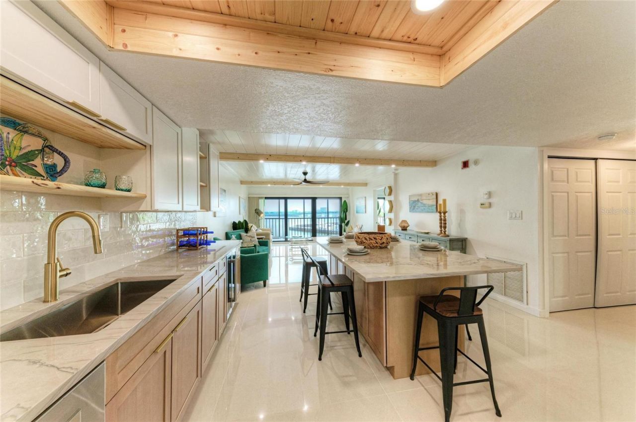 1510 1st Avenue W, Unit 503, Bradenton, FL 34205 Photo