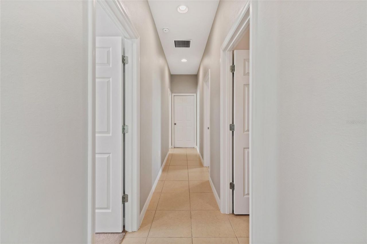 1678 Swan Swim Drive, Davenport, FL 33837 Photo