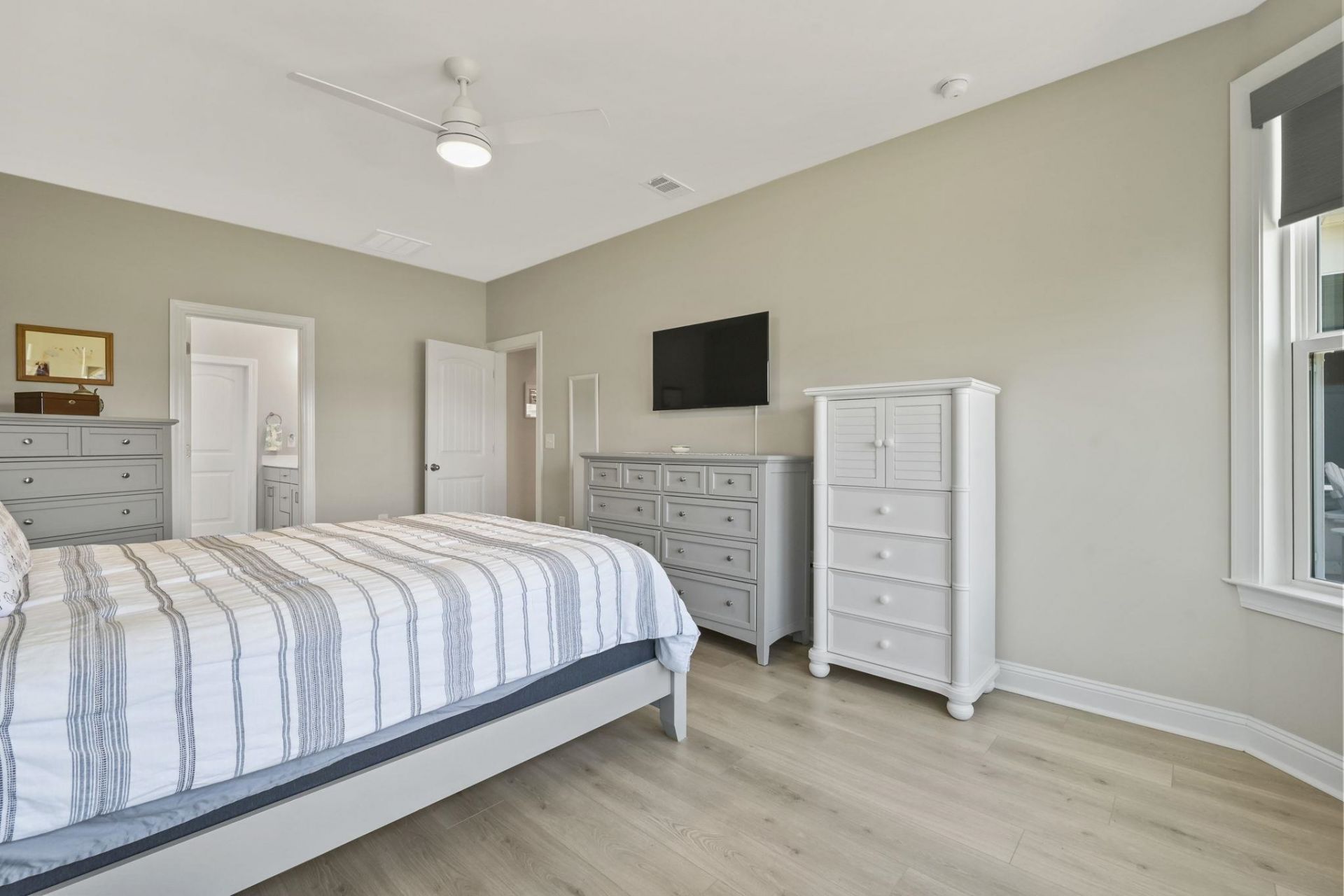 2591 Brescia St. Photo 19