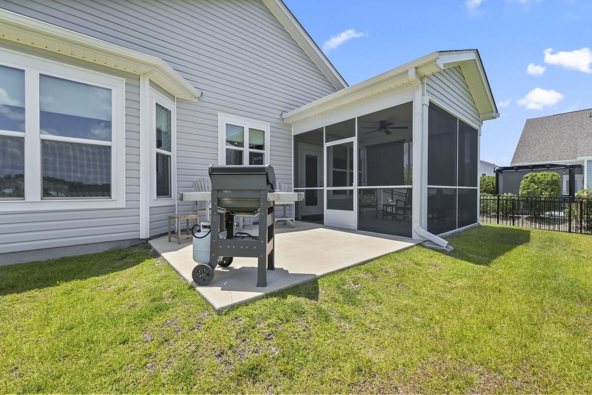 2591 Brescia St. Photo 34