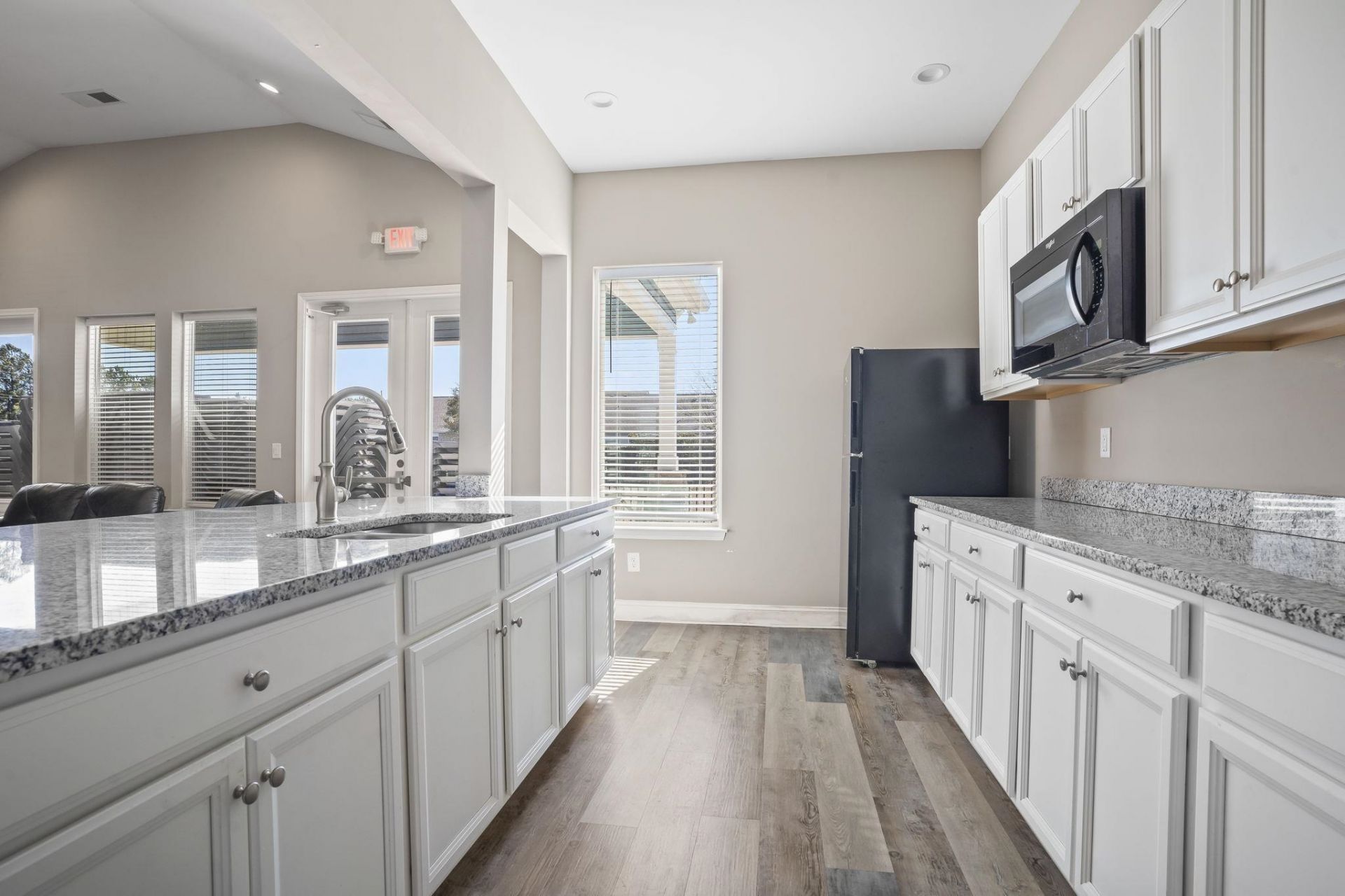 2591 Brescia St. Photo 46