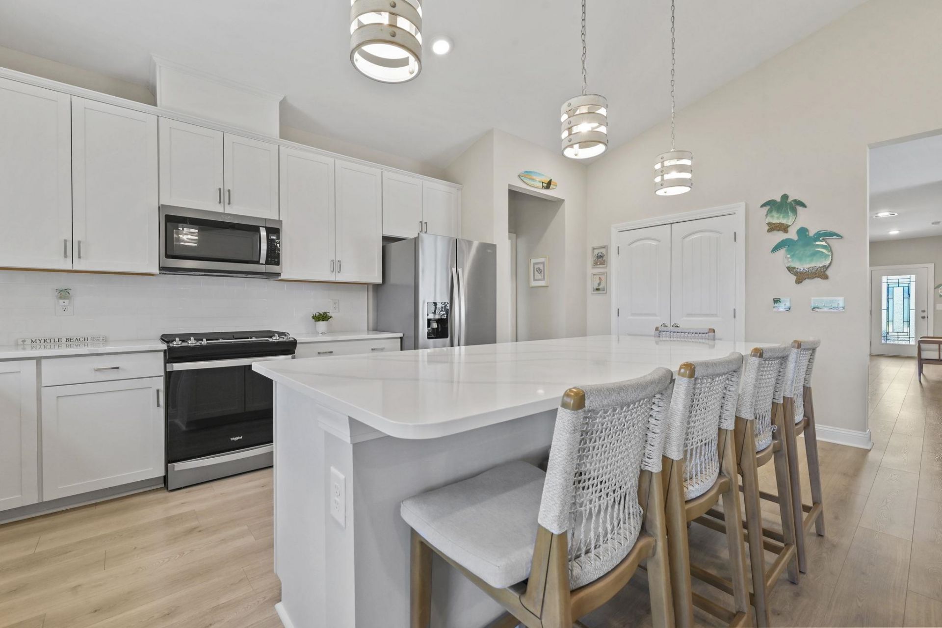 2591 Brescia St. Photo 7
