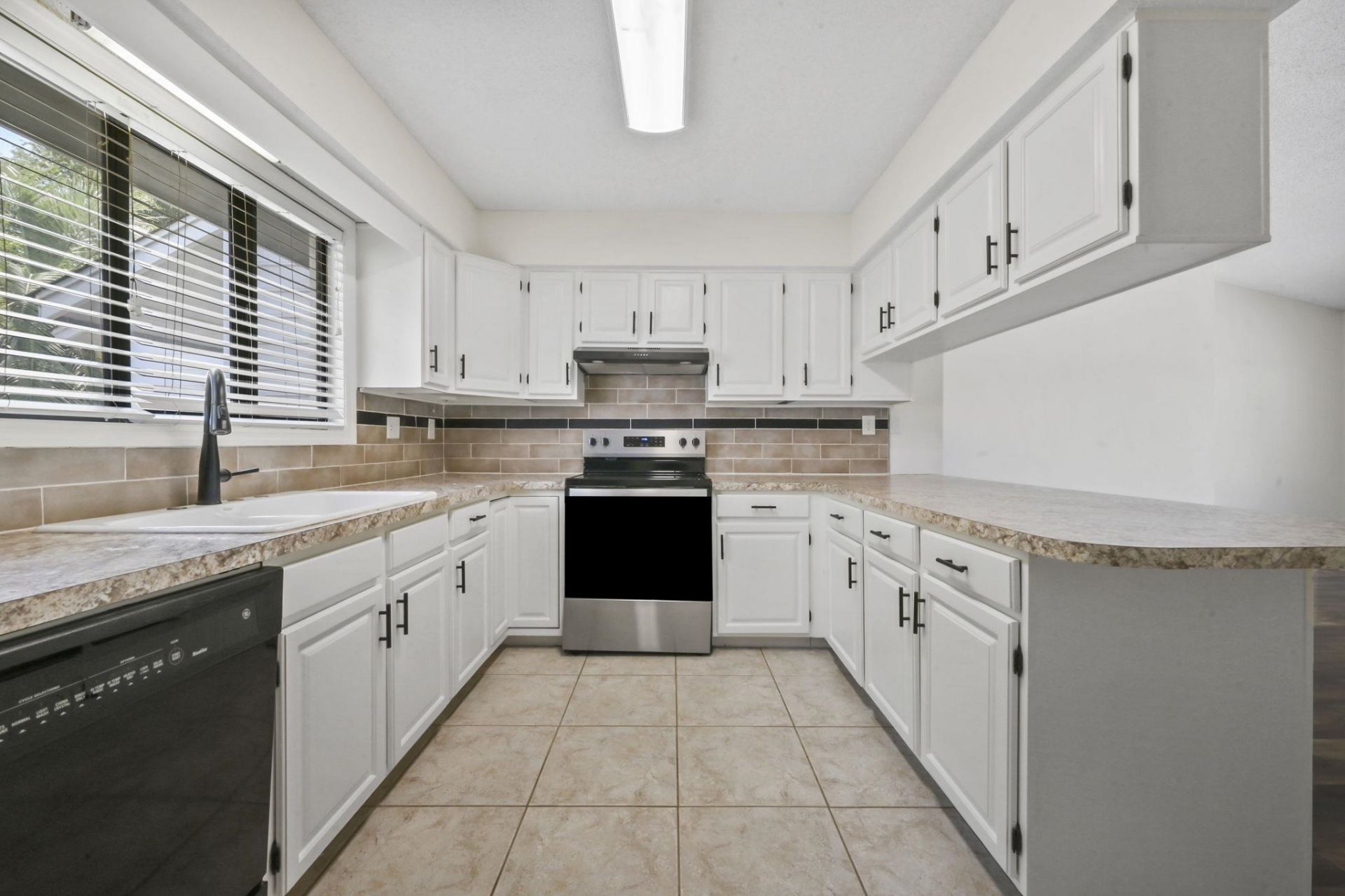 4344 Frye Ave.  Photo 27
