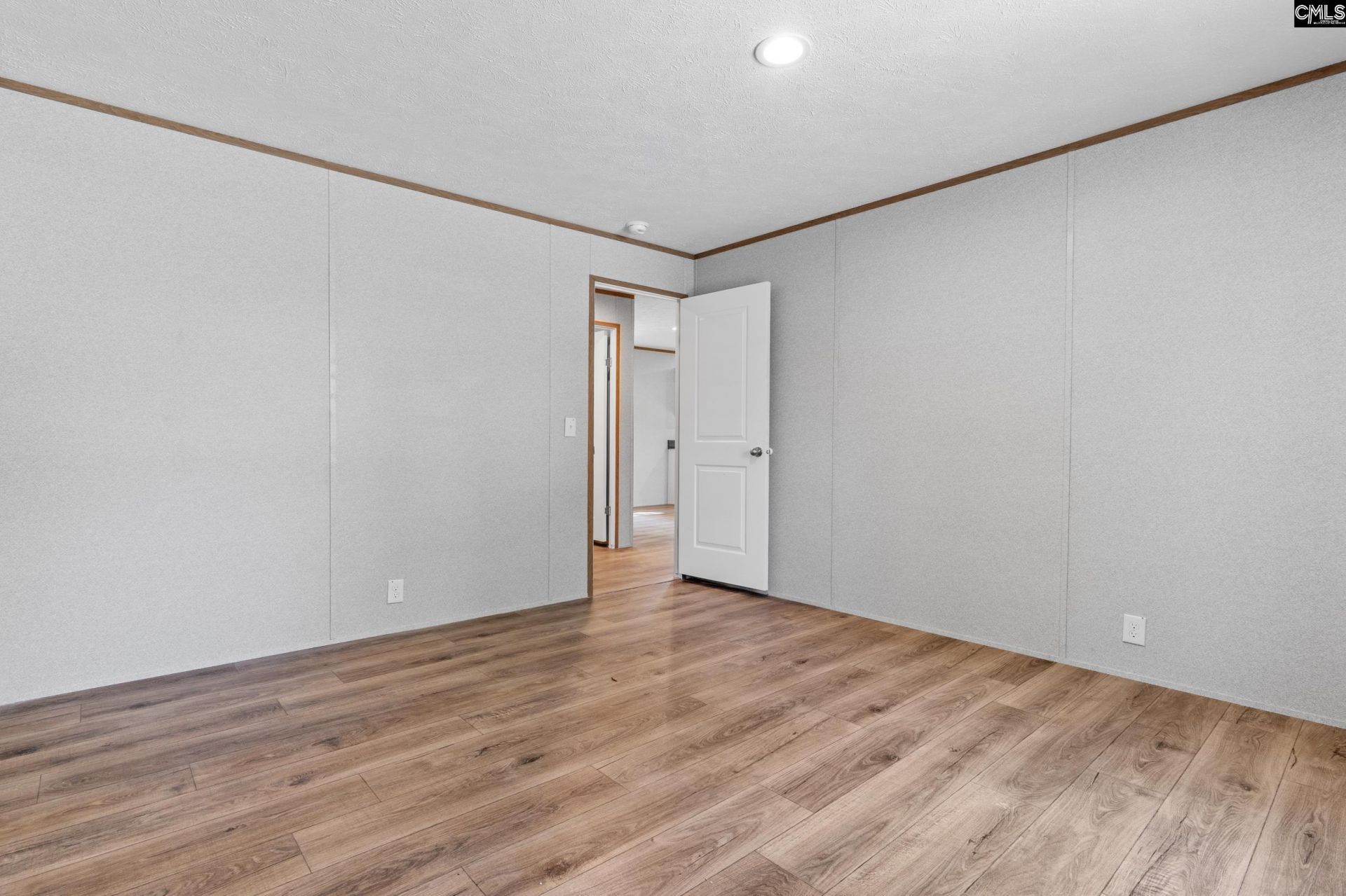 4292 John Gardner Road  Photo 8