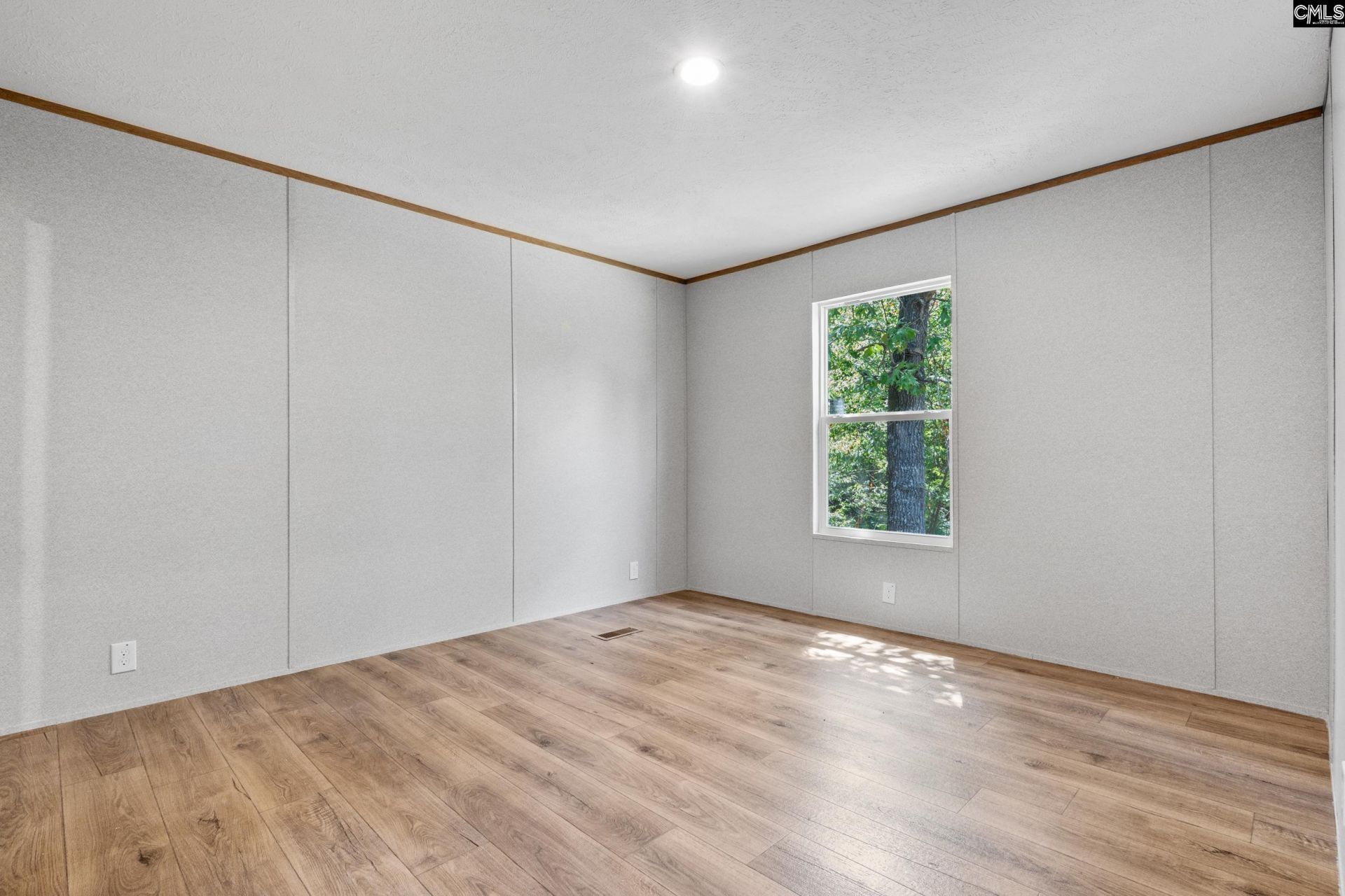 4292 John Gardner Road  Photo 9