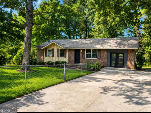 8293 Marlborough Drive, Jonesboro, GA 30238