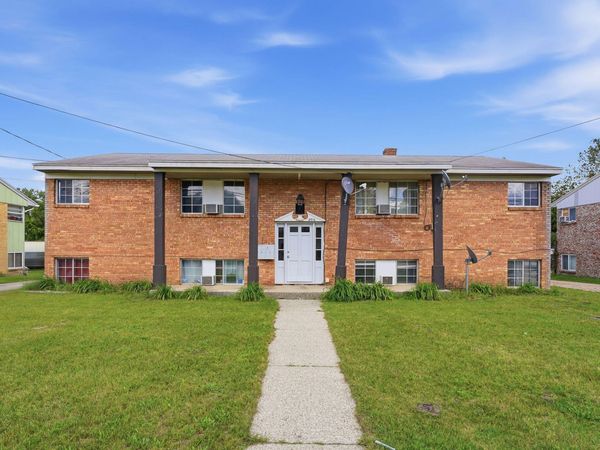 2916 Taft Avenue SW, Wyoming, MI 49519