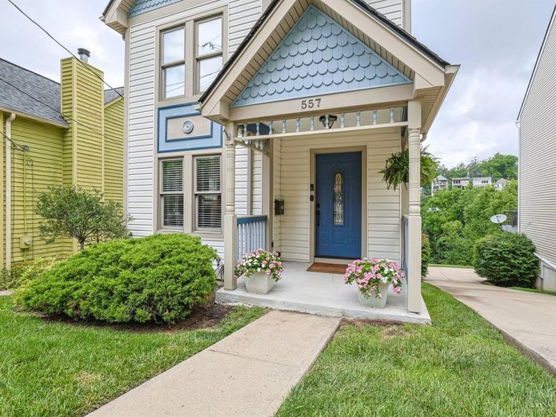 557 Tusculum Avenue, Cincinnati, OH 45226 Photo 2